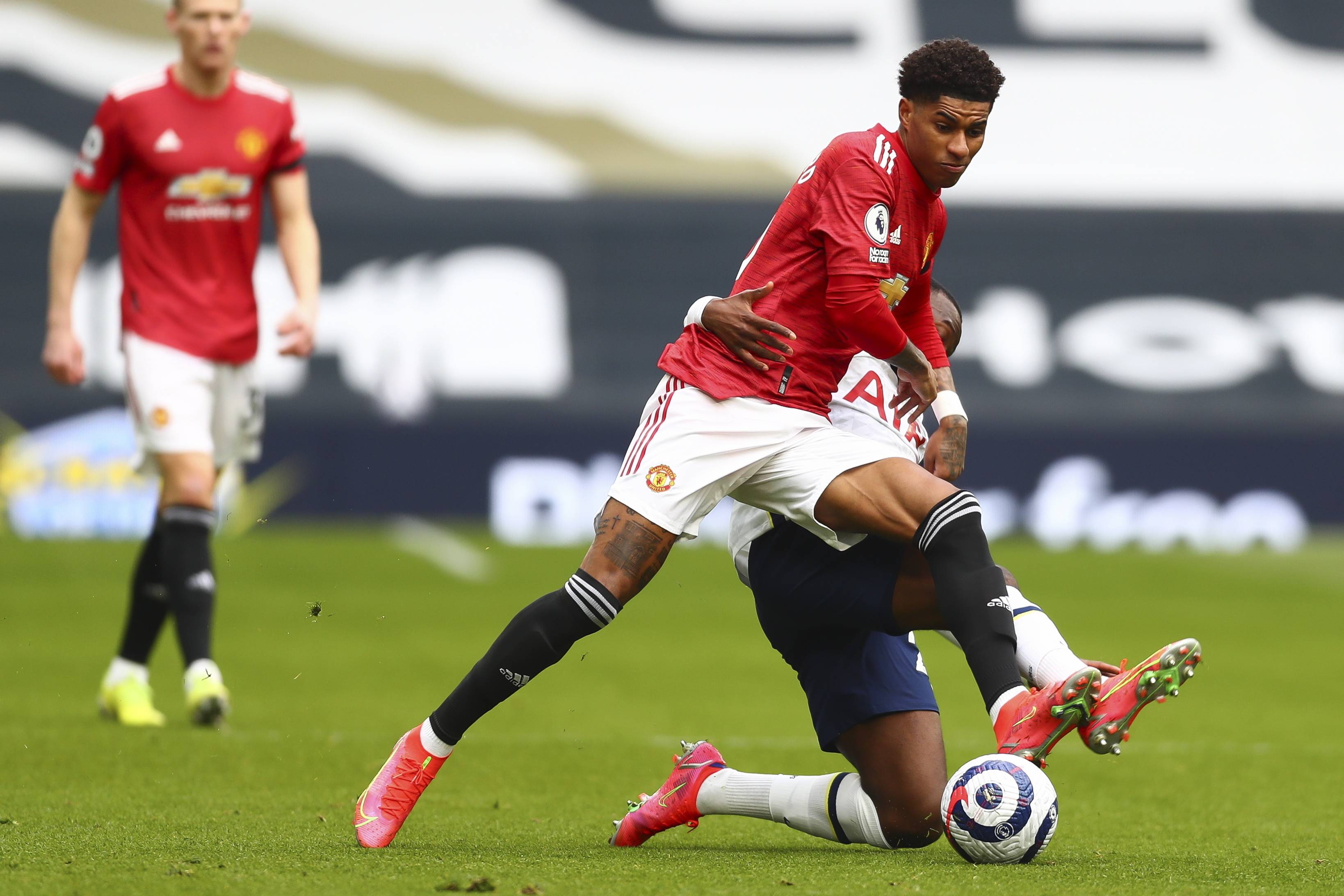 等关键球员 等关键球员